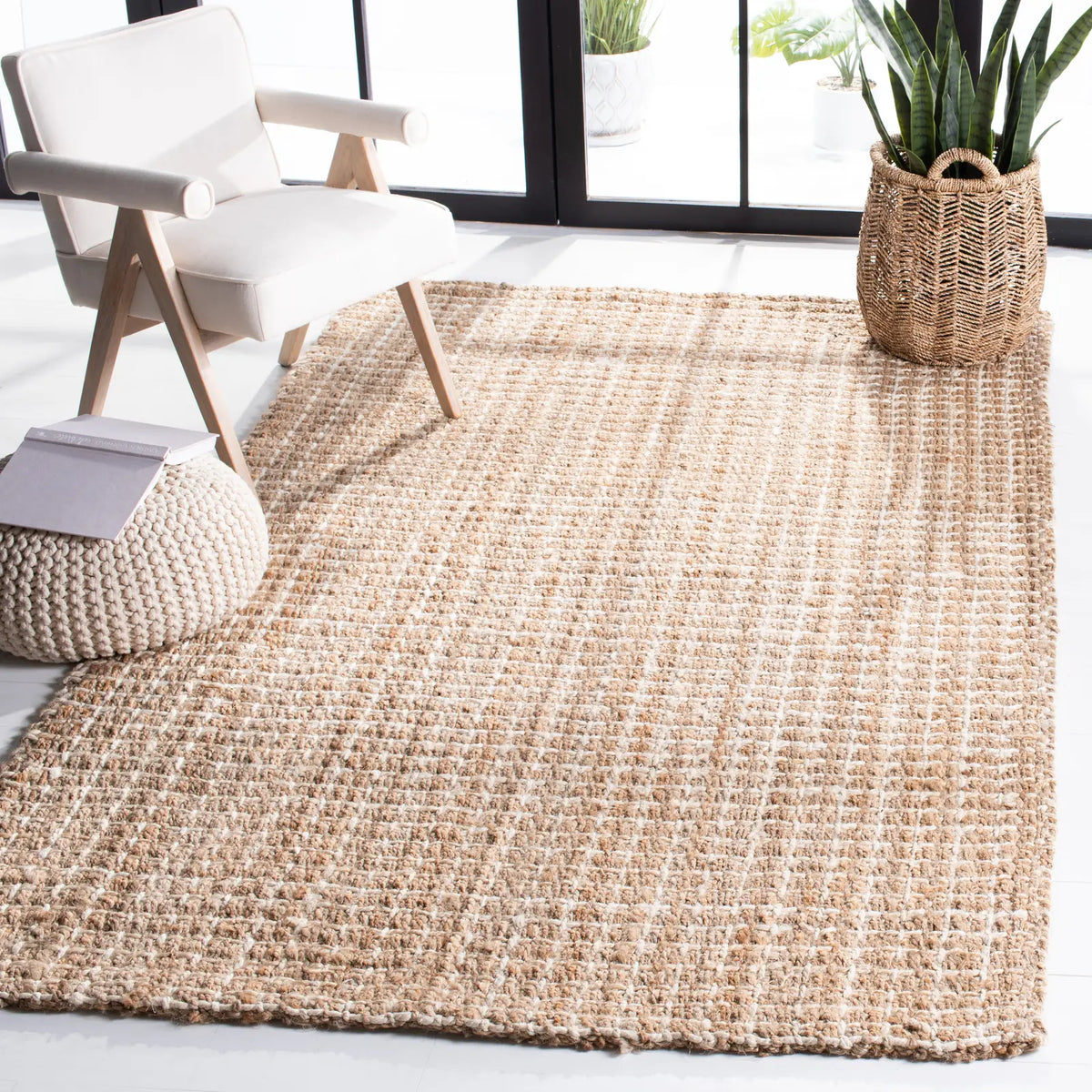 Safavieh Natural Fiber 4'-0" x 6'-0" Rug in Natural