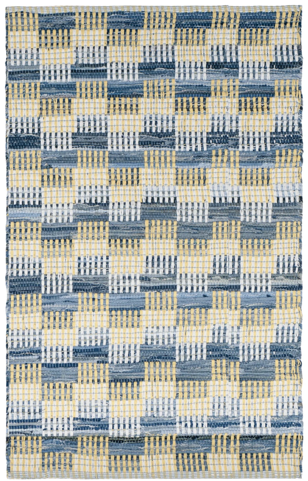 Safavieh Montauk 2'-6" x 4'-0" Rug in Gold / Multi