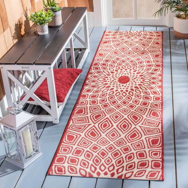 Safavieh Courtyard 2'-3" x 8'-0" Rug in Red / Beige