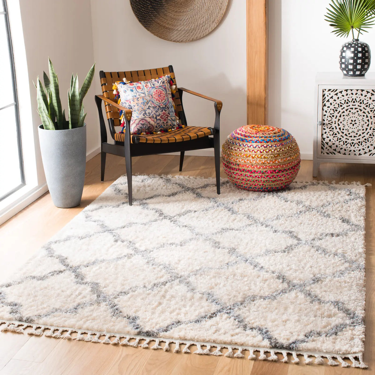 Safavieh Berber Fringe Shag 5'-3" x 7'-6" Rug in Cream / Grey