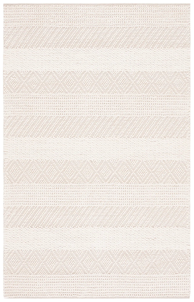 Safavieh Natura 4'-0" x 6'-0" Rug in Ivory