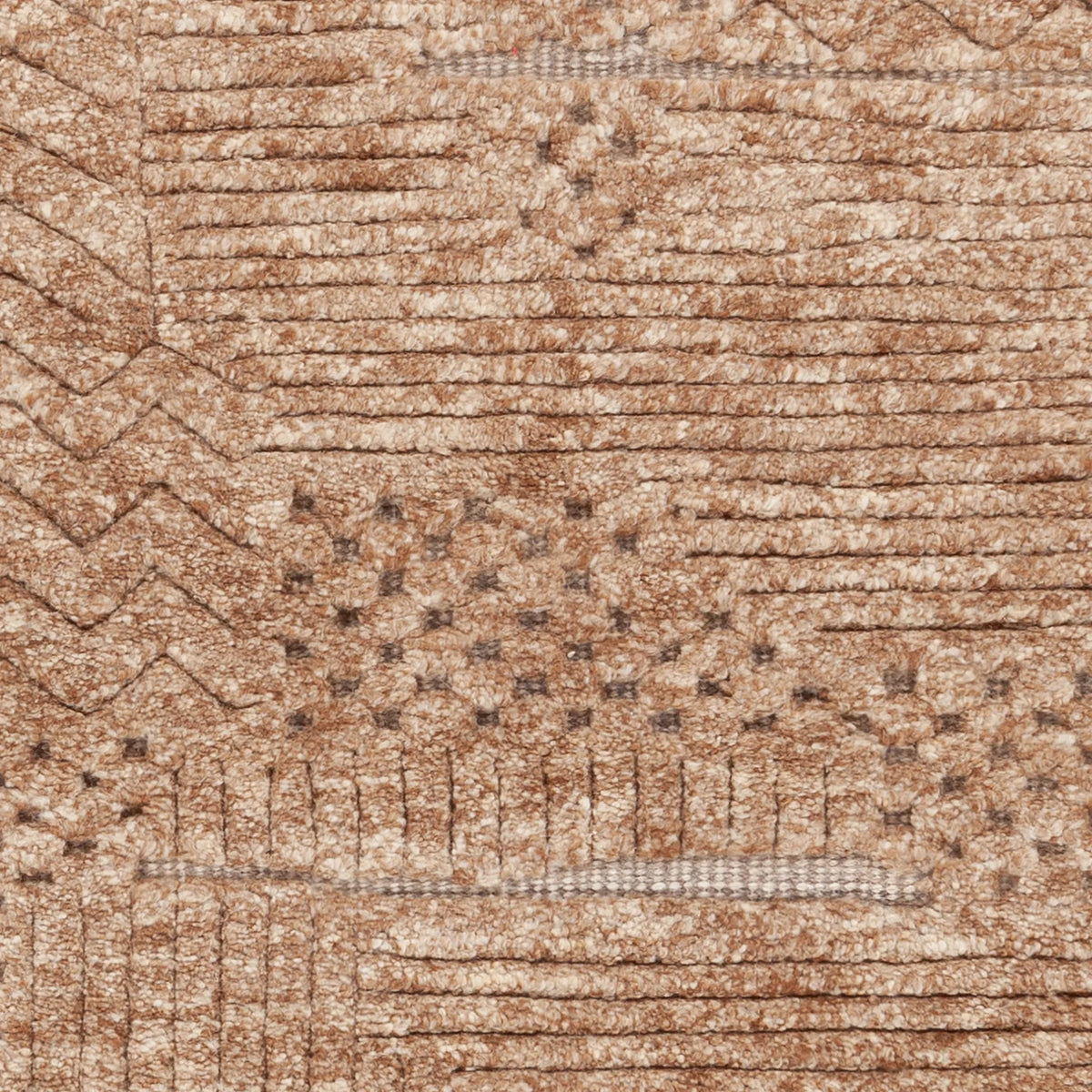 Chandra Keeley KEE-57002 Rust rug, close-up detail