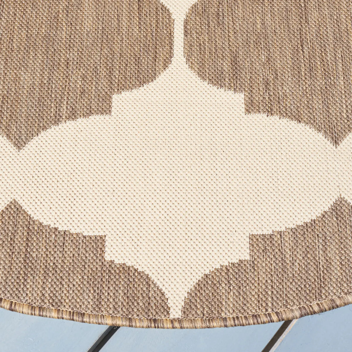 Safavieh Courtyard 5'-3" x 5'-3" Rug in Beige / Brown