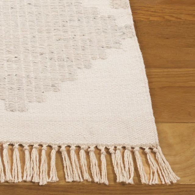 Safavieh Kilim 4'-0" x 6'-0" Rug in Light Grey / Beige