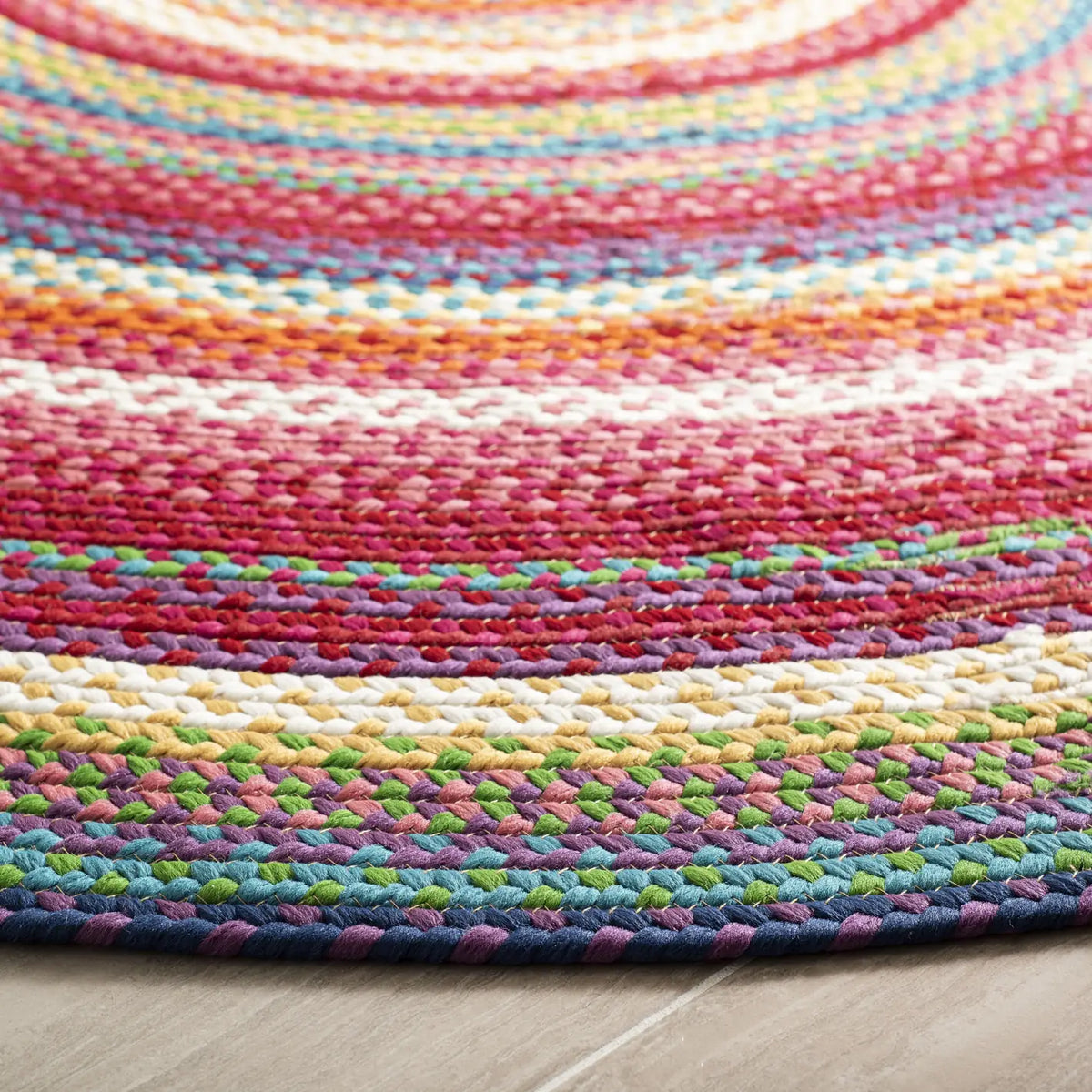 Safavieh Braided 5'-0" x 5'-0" Rug in Multi