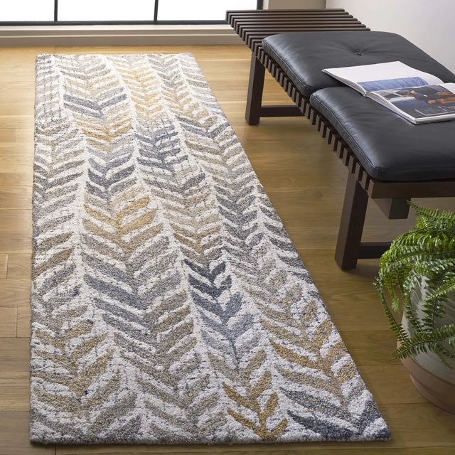 Safavieh Renewal 2'-3" x 8'-0" Rug in Beige / Grey
