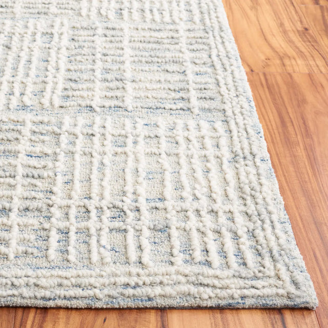 Safavieh Abstract 4'-0" x 6'-0" Rug in Blue / Grey