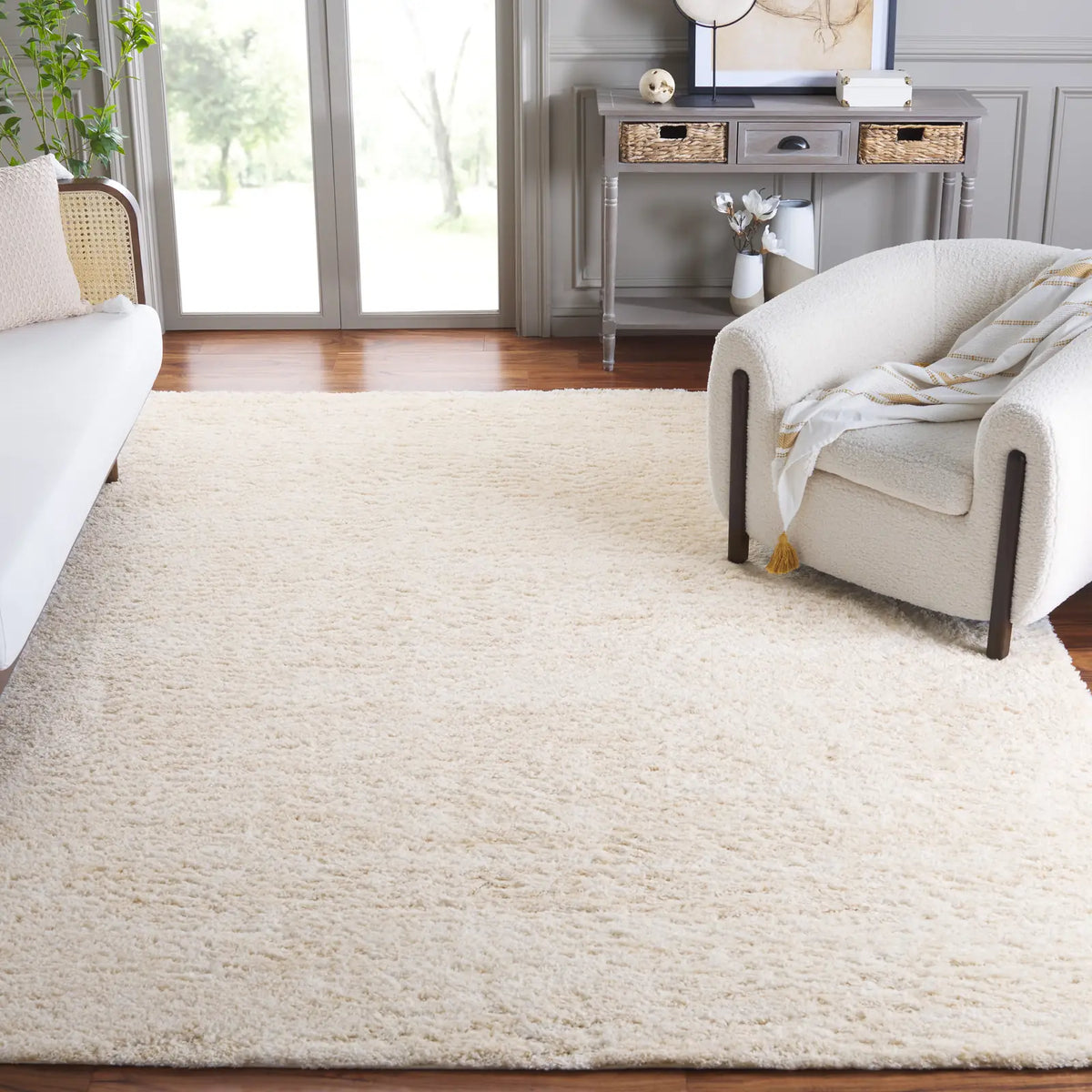 Safavieh Berber Shag 10'-0" x 14'-0" Rug in Ivory / Beige