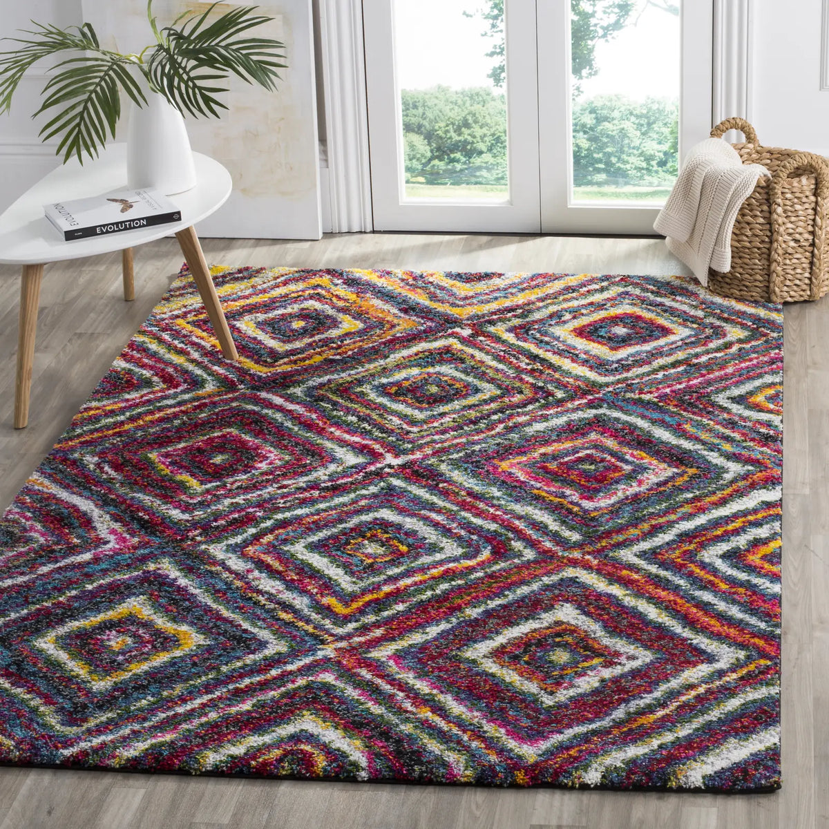 Safavieh Fiesta Shag 4'-0" x 6'-0" Rug in Multi