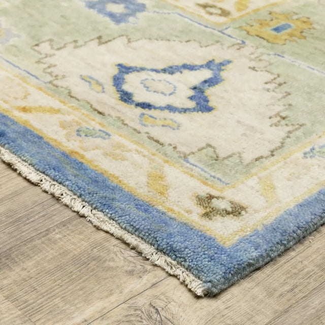 Oriental Weavers Sphinx Palace 10311 Green Rugs - corner detail