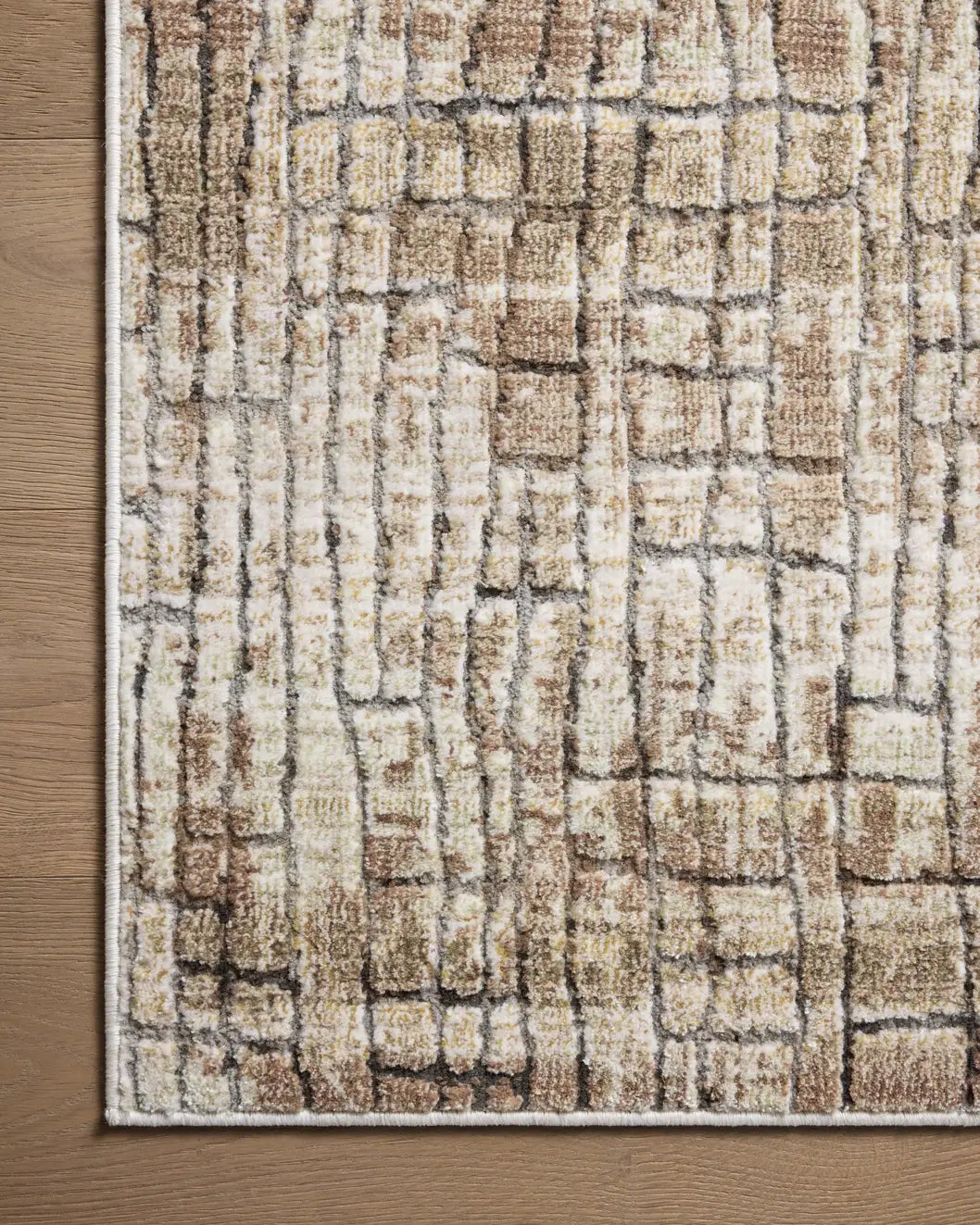 Loloi Wyatt Wya-07 Clay/Smoke Rug - corner on wood