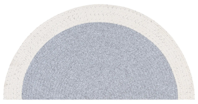 Safavieh Braided 2'-0" x 4'-0" Rug in Grey / Ivory
