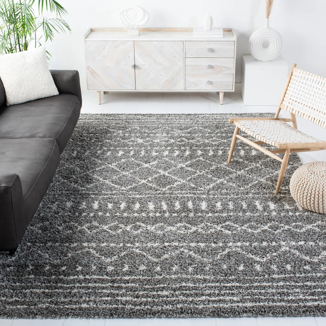 Safavieh Arizona Shag 10'-0" x 14'-0" Rug in Brown / Ivory