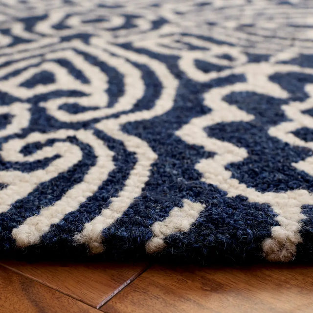 Safavieh Blossom 6'-0" x 6'-0" Rug in Blue / Ivory