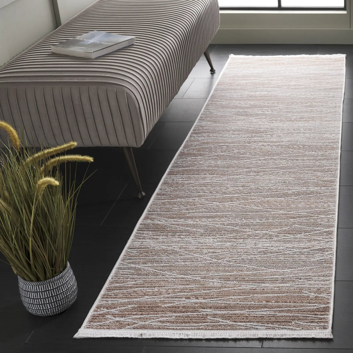 Safavieh Mila 2'-2" x 8'-0" Rug in Beige / Grey