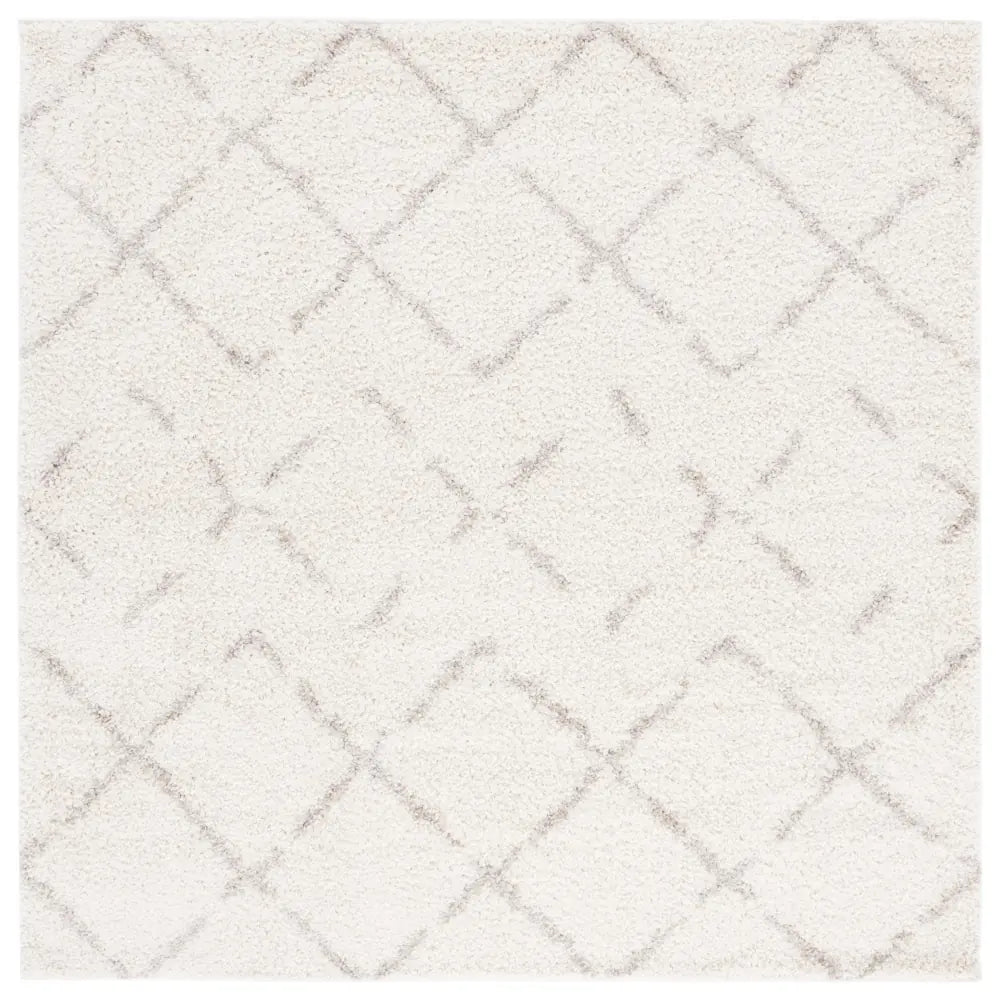 Safavieh Arizona Shag 6'-7" x 6'-7" Rug in Ivory / Beige