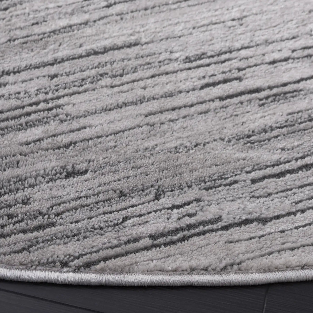 Safavieh Whisper 6'-7" x 6'-7" Rug in Grey / Dark Grey