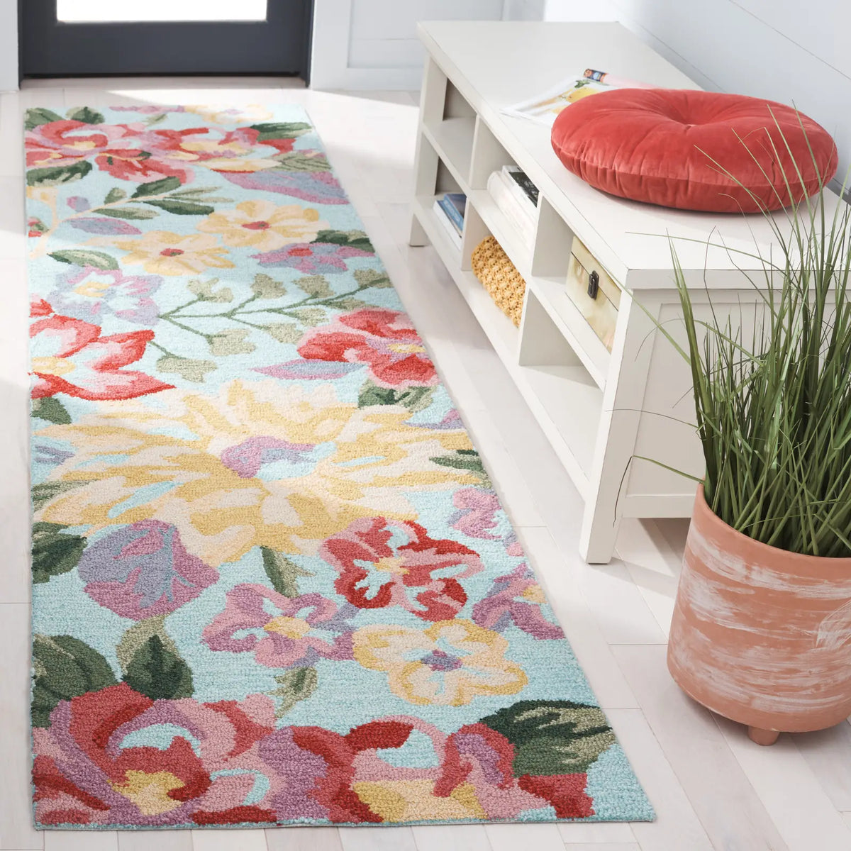 Safavieh Easy Care 2'-3" x 9'-0" Rug in Blue / Pink