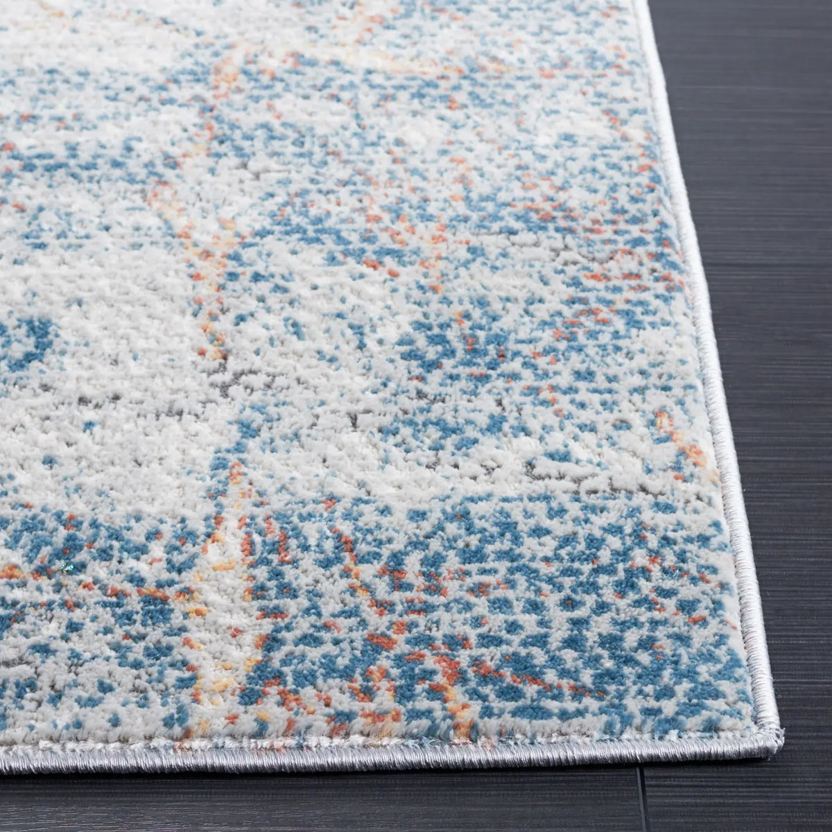 Safavieh Vogue 4'-0" x 6'-0" Rug in Grey / Blue Rust