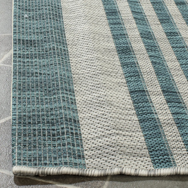 Safavieh Courtyard 4'-0" x 5'-7" Rug in Grey / Blue