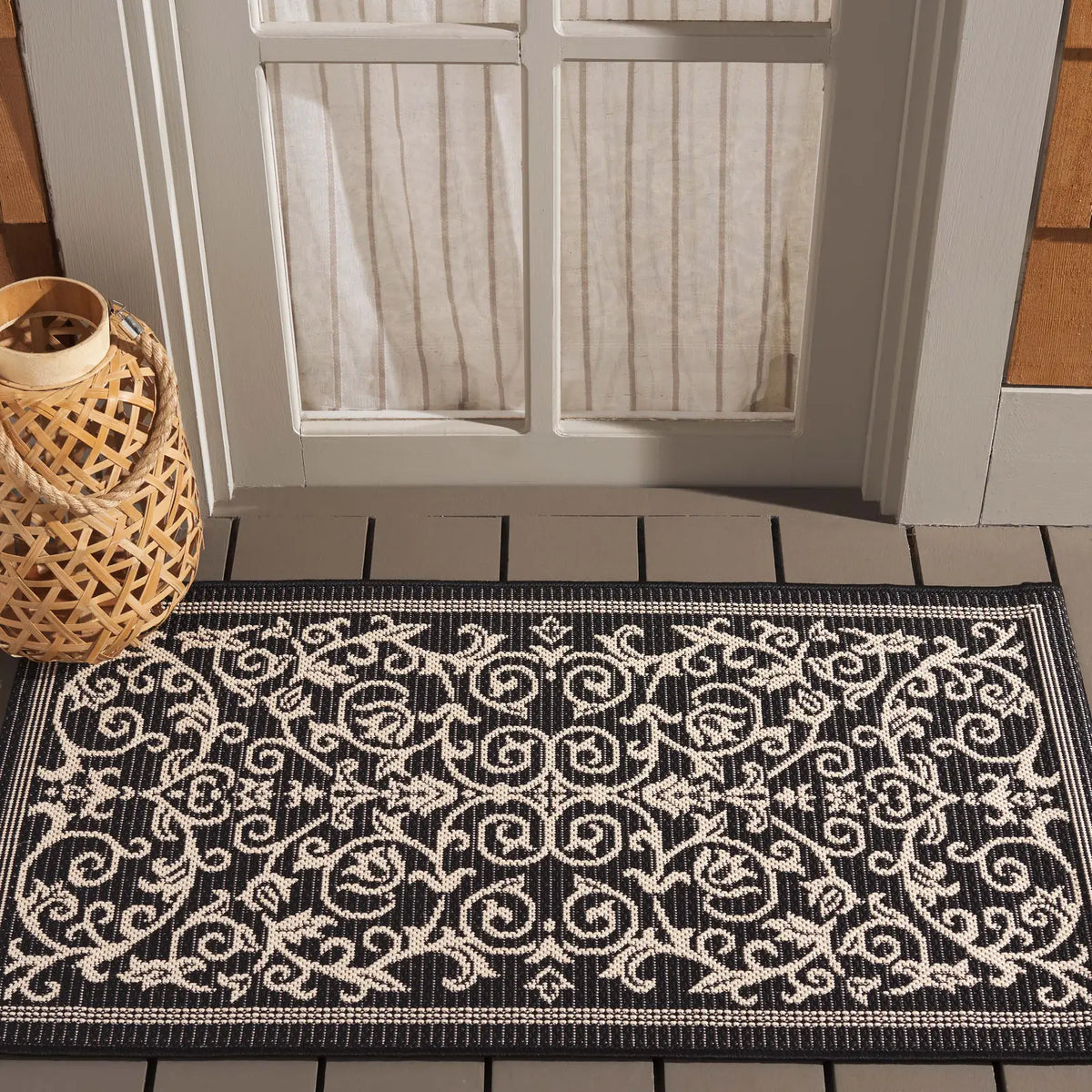 Safavieh Courtyard 2'-0" x 3'-7" Rug in Black / Sand
