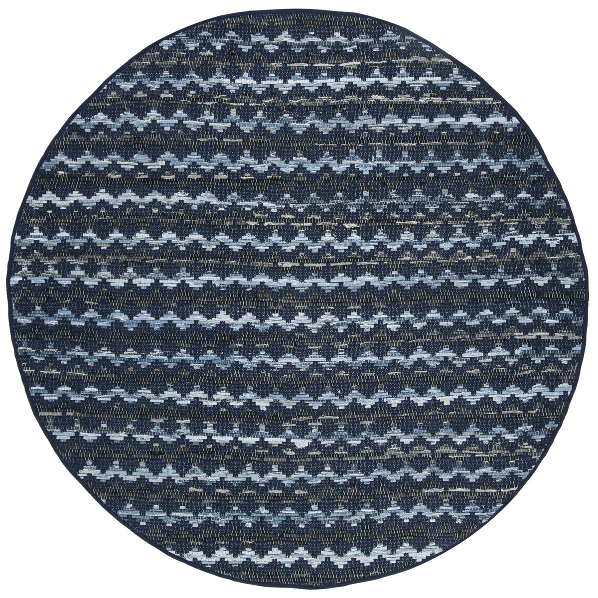 Safavieh Montauk 6'-0" x 6'-0" Rug in Navy Blue / Black