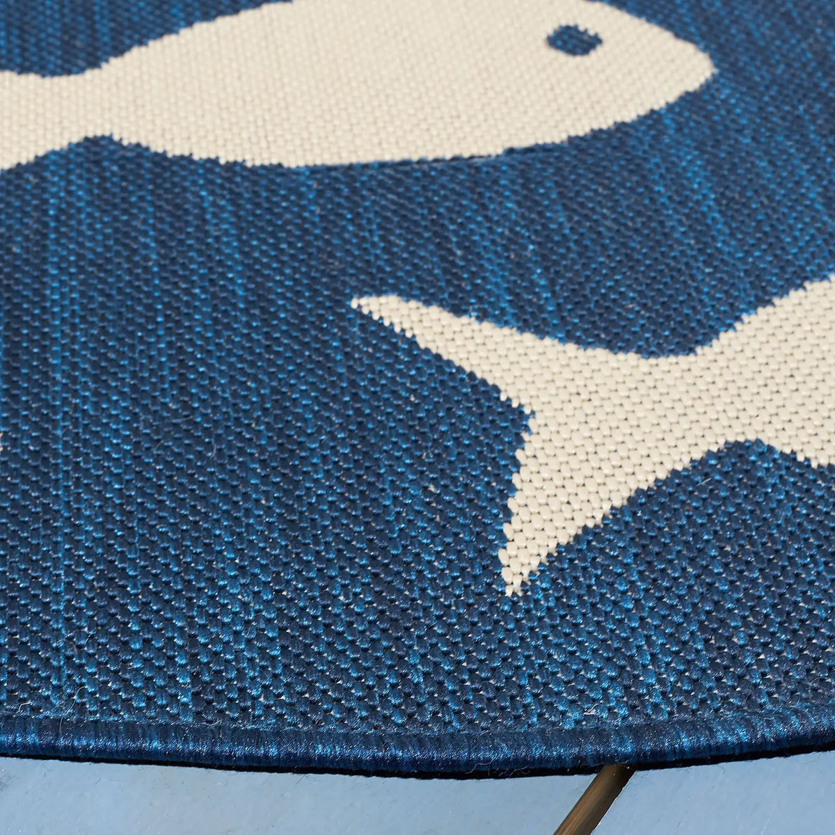 Safavieh Courtyard 5'-3" x 5'-3" Rug in Navy / Beige