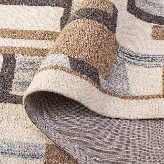 Safavieh Ebony 4'-0" x 6'-0" Rug in Ivory / Brown