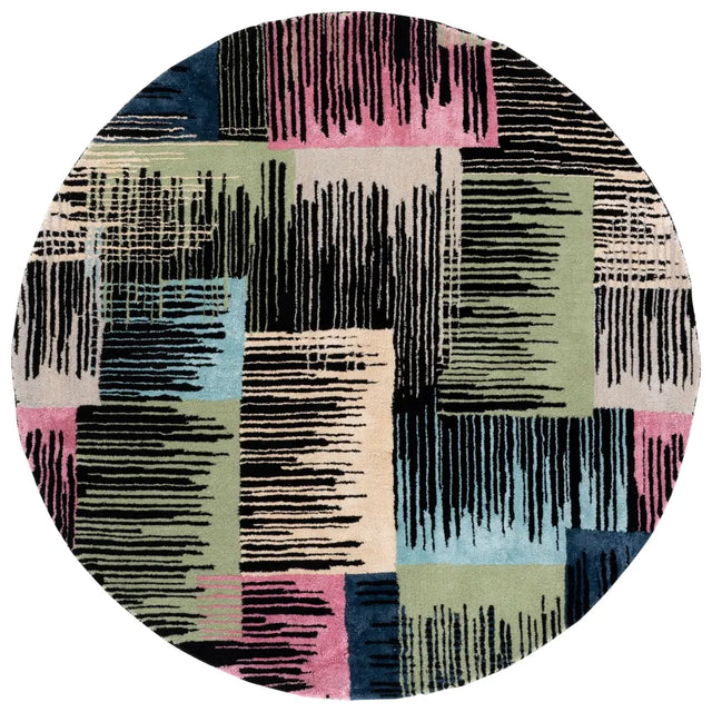 Safavieh Fifth Avenue 6'-0" x 6'-0" Rug in Black / Pink