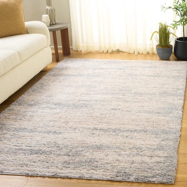 Safavieh Gemma Shag 5'-3" x 7'-6" Rug in Ivory / Beige Grey