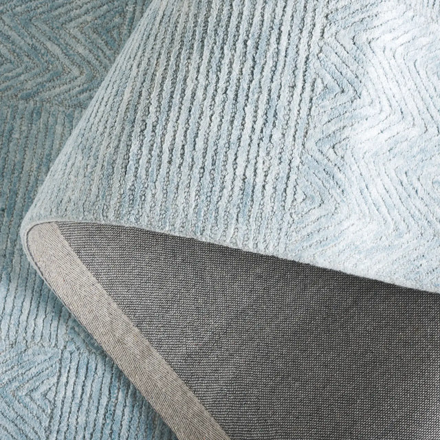 Safavieh Soho 4'-0" x 6'-0" Rug in Light Blue