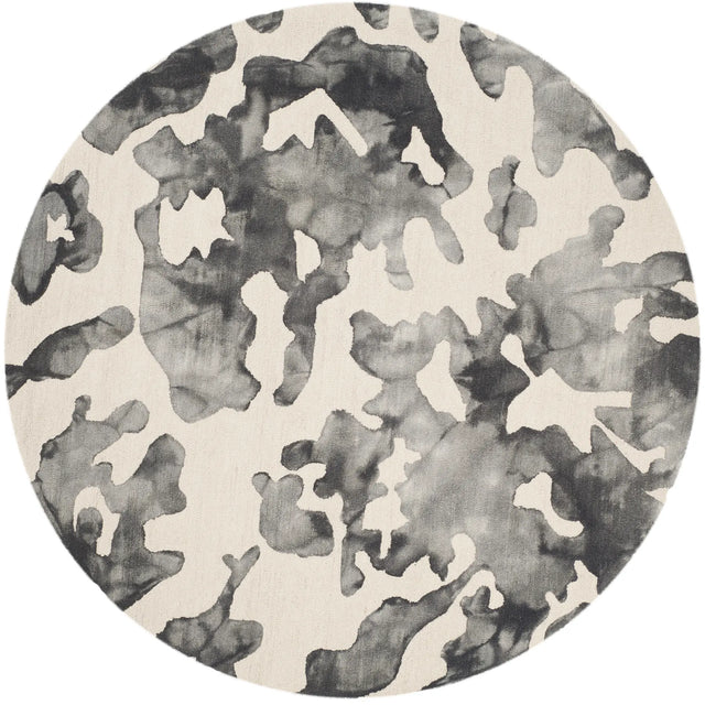 Safavieh Dip Dye 7'-0" x 7'-0" Rug in Beige / Charcoal