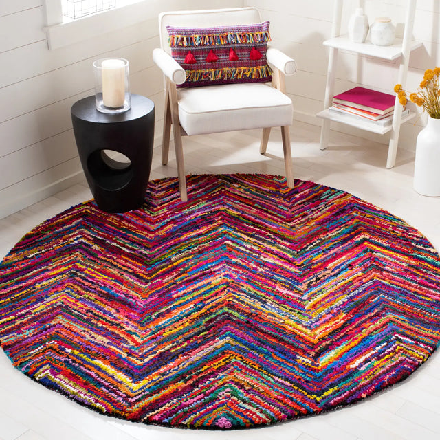 Safavieh Nantucket 6'-0" x 6'-0" Rug in Pink / Multi