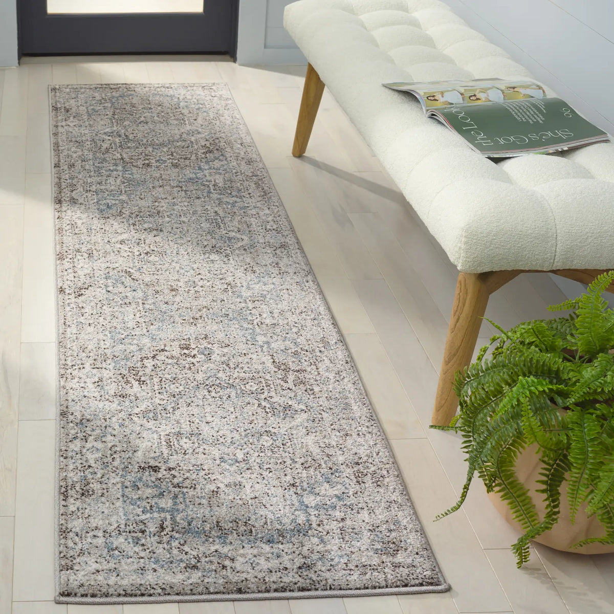 Safavieh Vintage Tabriz 2'-0" x 8'-0" Rug in Grey / Blue