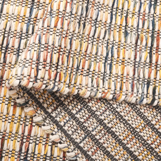 Safavieh Natura 4'-0" x 6'-0" Rug in Gold / Ivory