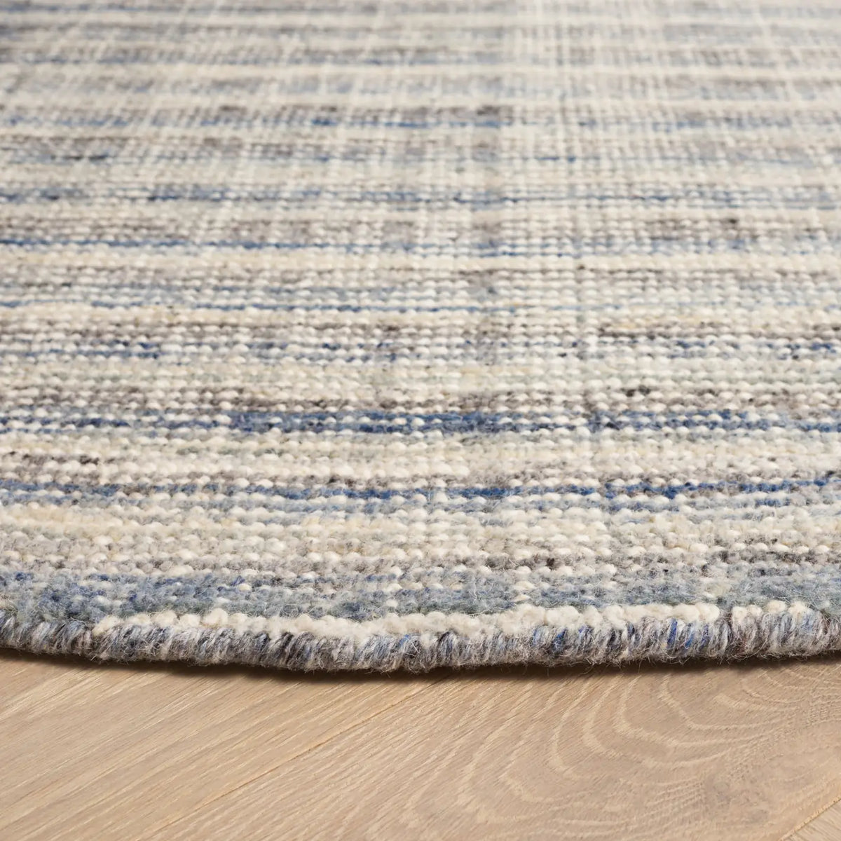 Safavieh Mirage 6'-0" x 6'-0" Rug in Ivory / Blue
