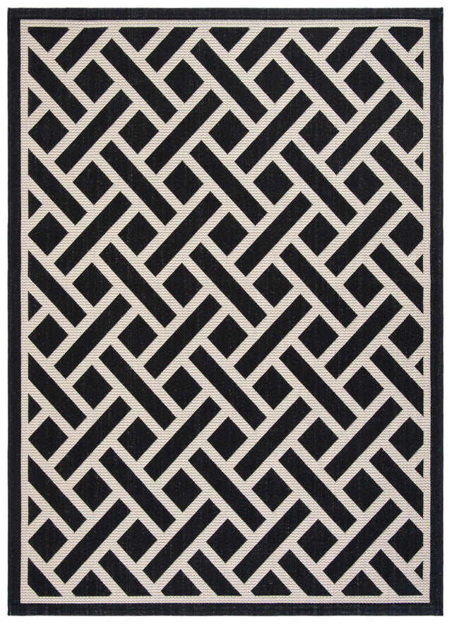 Safavieh Courtyard 5'-3" x 7'-7" Rug in Black / Light Beige
