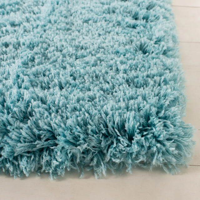 Safavieh Polar Shag 4'-0" x 6'-0" Rug in Light Turquoise