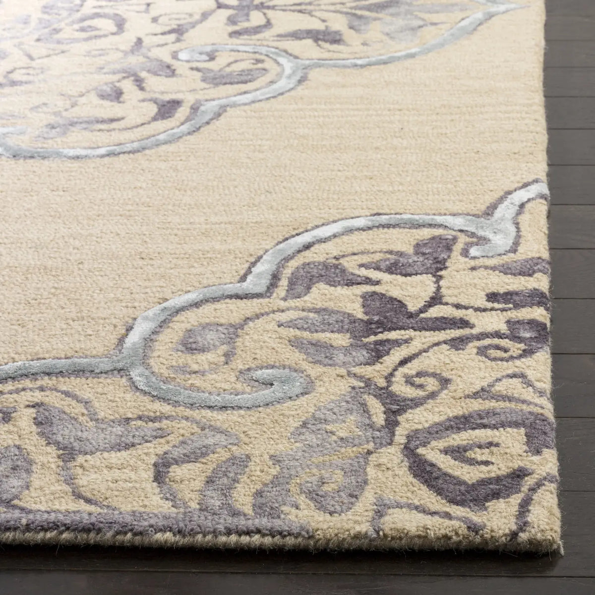 Safavieh Dip Dye 5'-0" x 8'-0" Rug in Beige / Blue