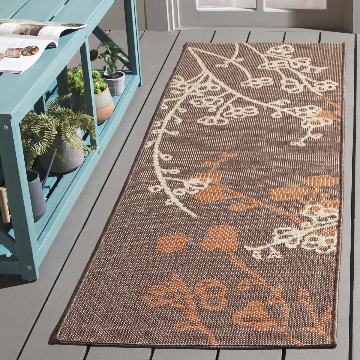Safavieh Courtyard 2'-3" x 6'-7" Rug in Brown Natural / Terracotta