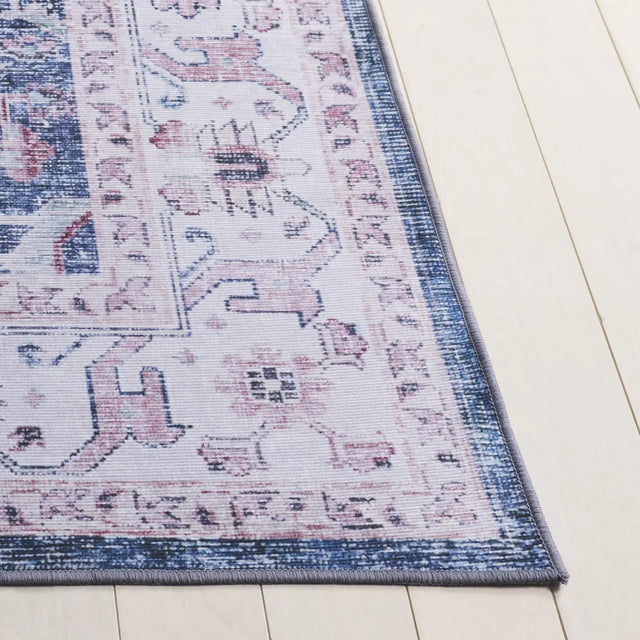 Safavieh Tucson 4'-0" x 6'-0" Rug in Light Pink / Blue