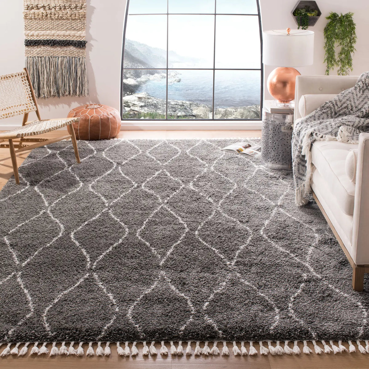 Safavieh Moroccan Fringe Shag 8'-0" x 10'-0" Rug in Grey / Ivory