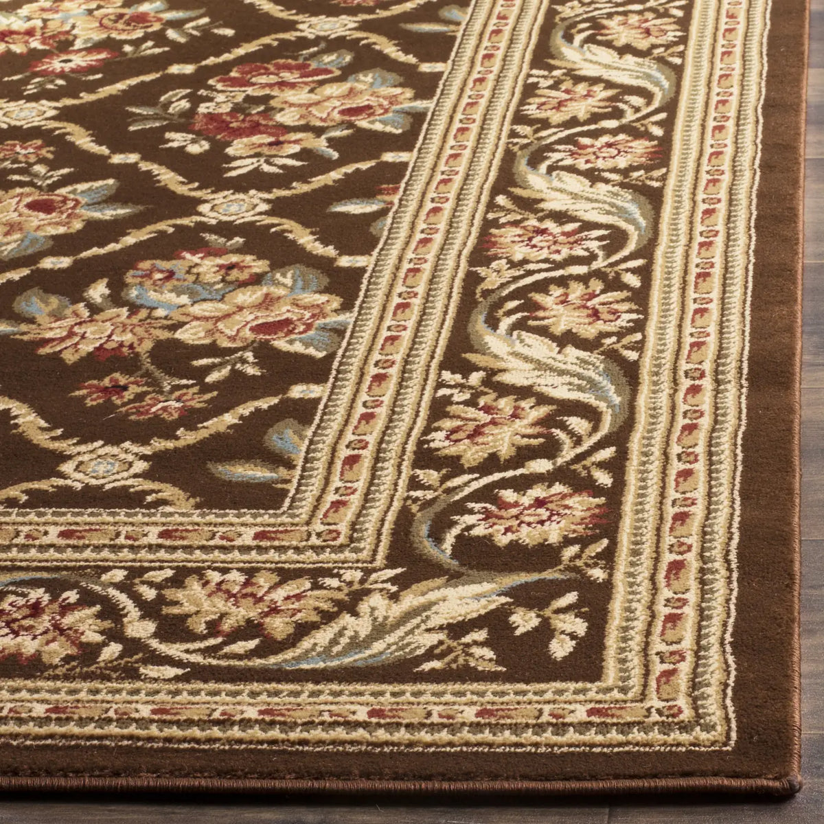 Safavieh Lyndhurst 5'-3" x 7'-6" Rug in Brown / Brown