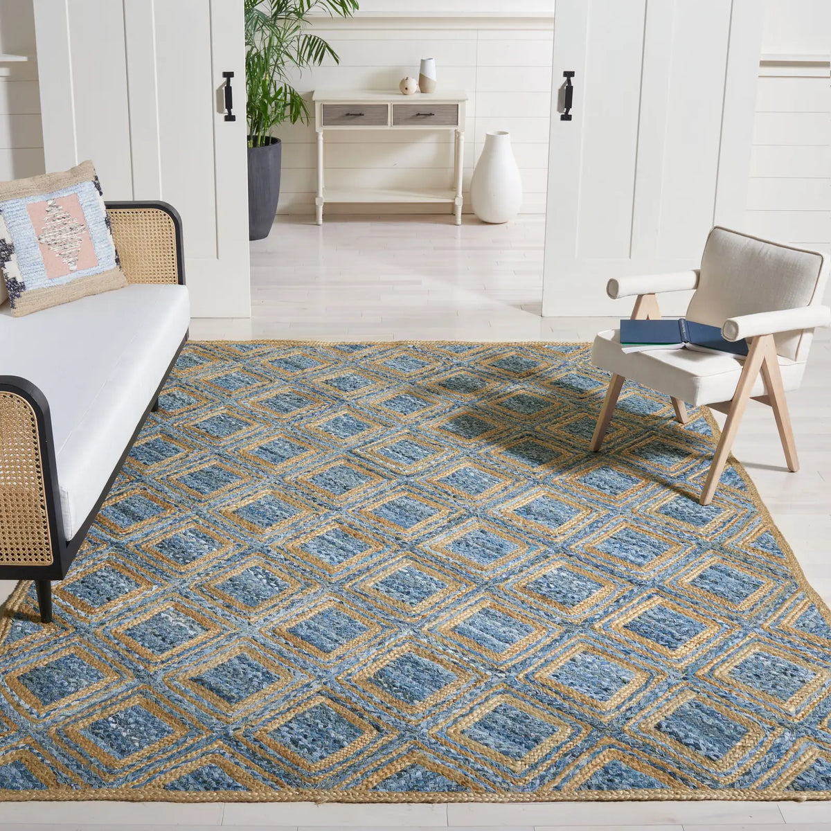 Safavieh Cape Cod 10'-0" x 14'-0" Rug in Natural / Blue