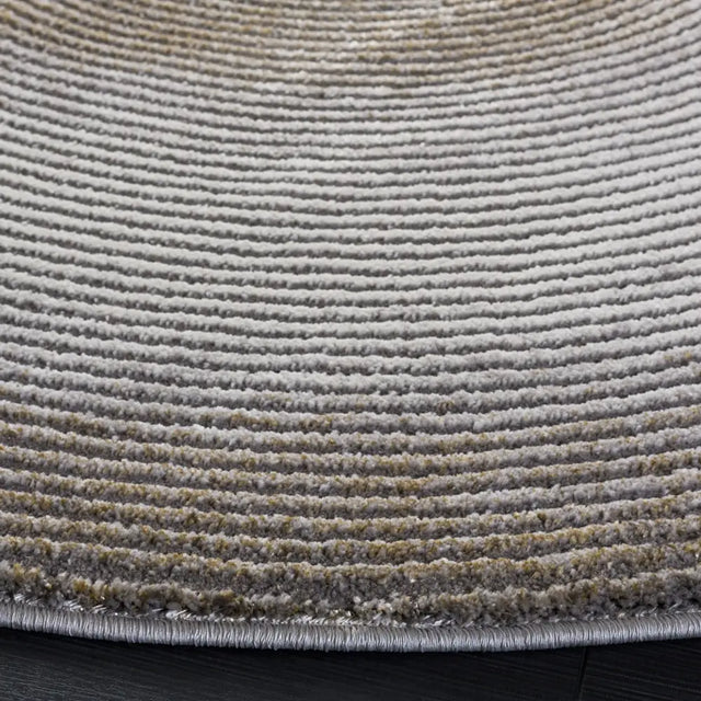Safavieh Craft 6'-7" x 6'-7" Rug in Grey / Gold