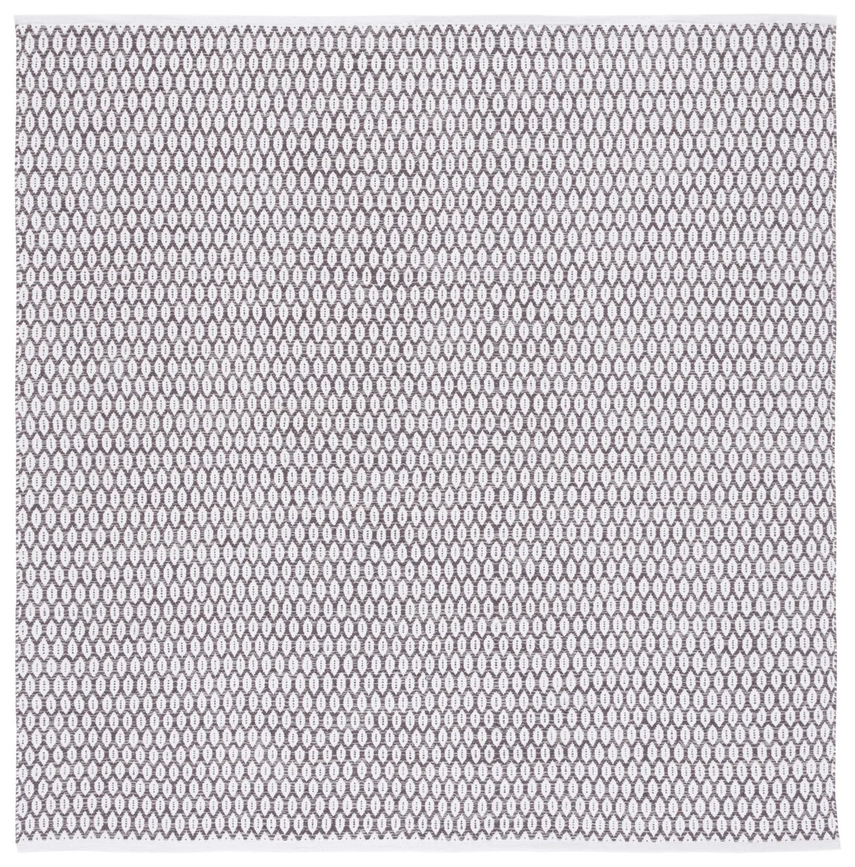 Safavieh Montauk 6'-0" x 6'-0" Rug in Charcoal / Ivory