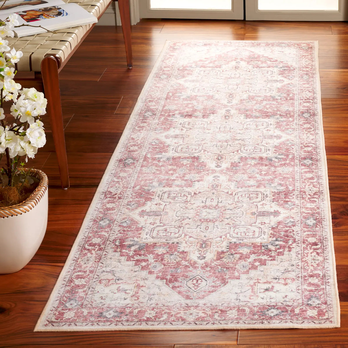 Safavieh Arizona 2'-6" x 8'-0" Rug in Rust / Beige