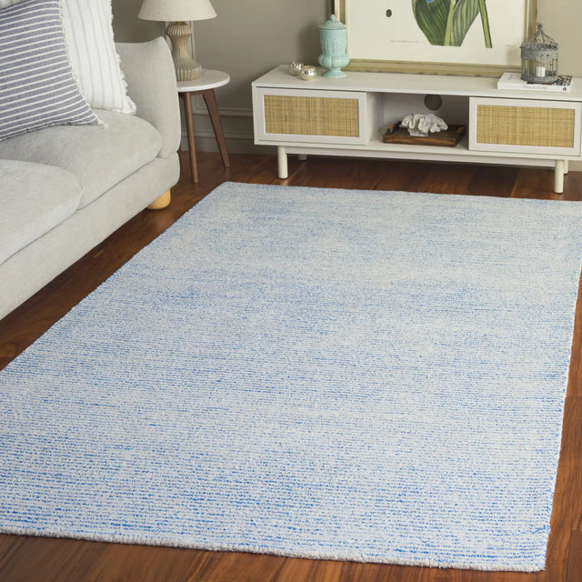Safavieh Abstract 4'-0" x 6'-0" Rug in Ivory / Blue