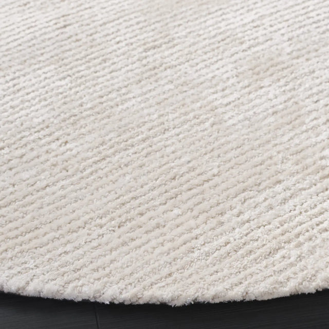 Safavieh Soho 6'-0" x 6'-0" Rug in Ivory