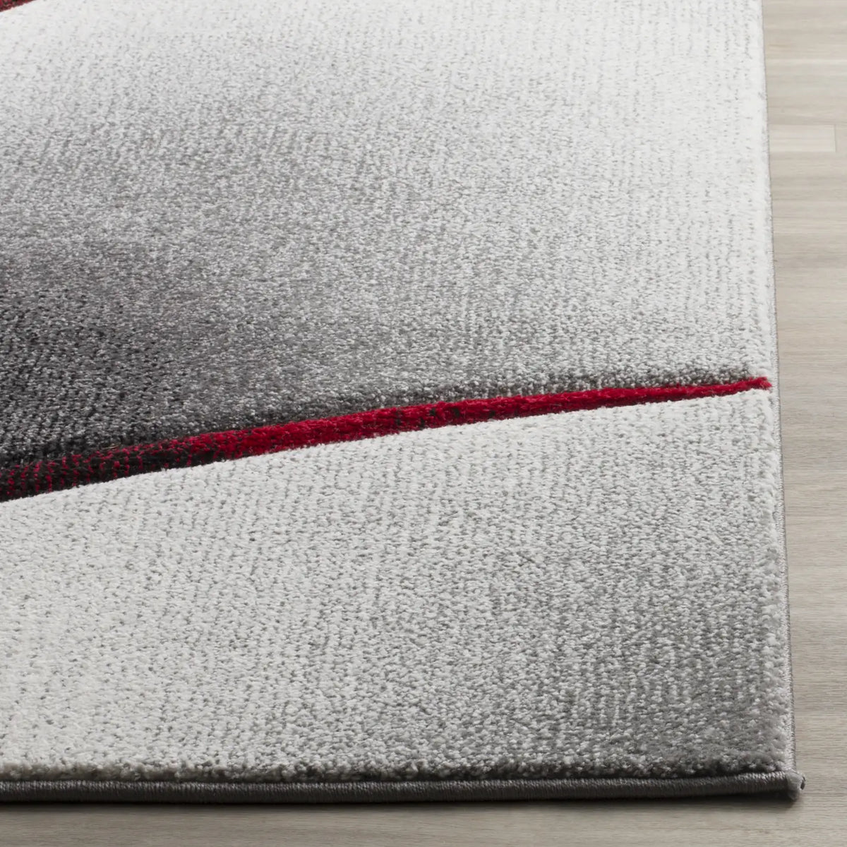 Safavieh Hollywood 4'-0" x 6'-0" Rug in Grey / Red